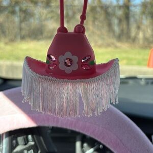 Pink Cowboy Hat Accessory for hand sanitizer from bath and body works